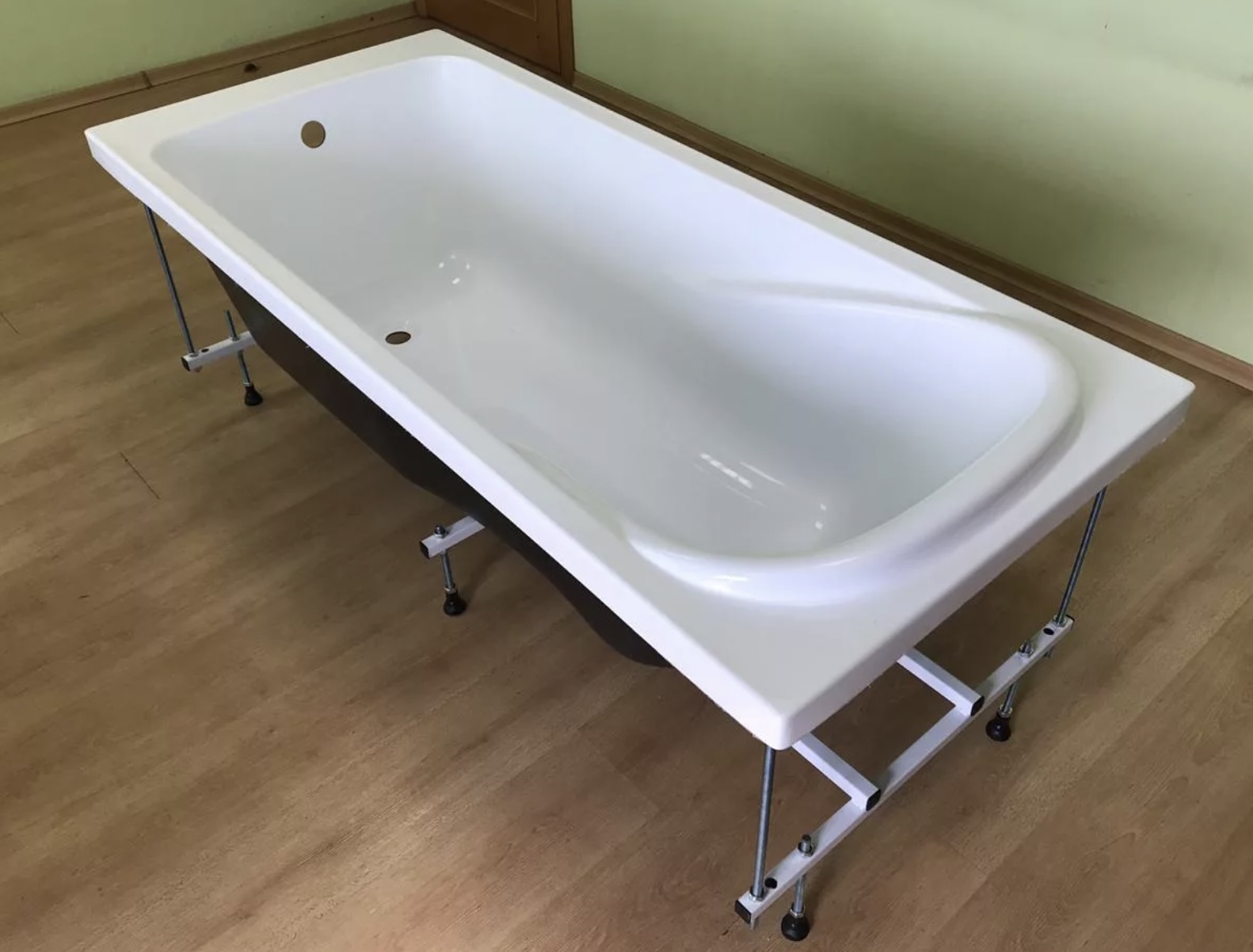 Монтаж акриловой ванны Установка акриловой ванны